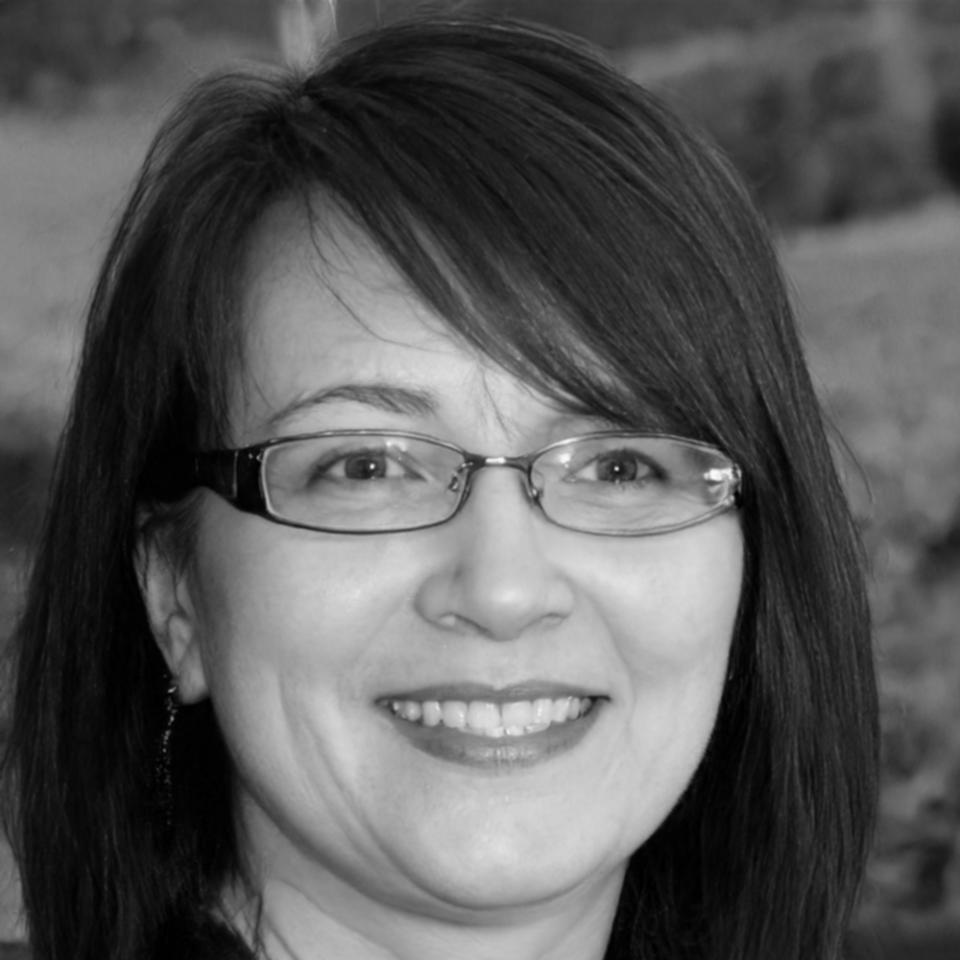 Sarah Williams - Personal Finance Expert